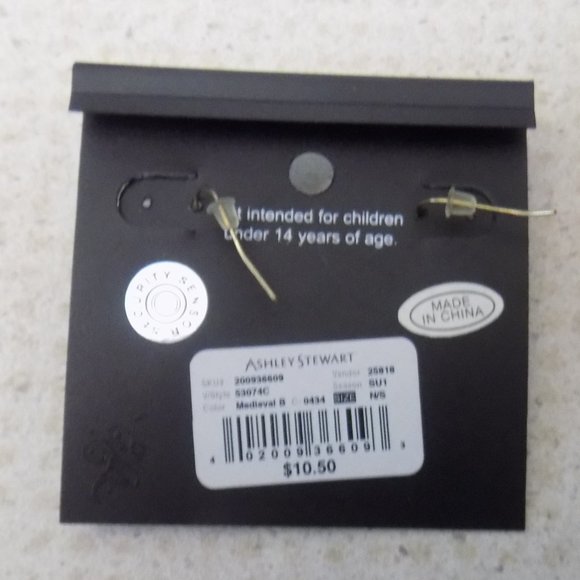 Red, White & Blue Peace Earrings - Picture 3 of 3